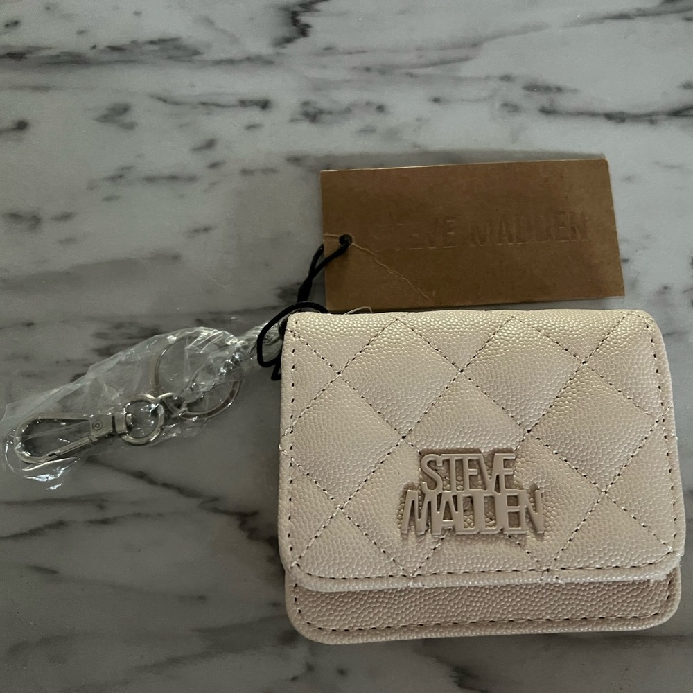 NWT Steve Madden Wallet Card Case Keychain
